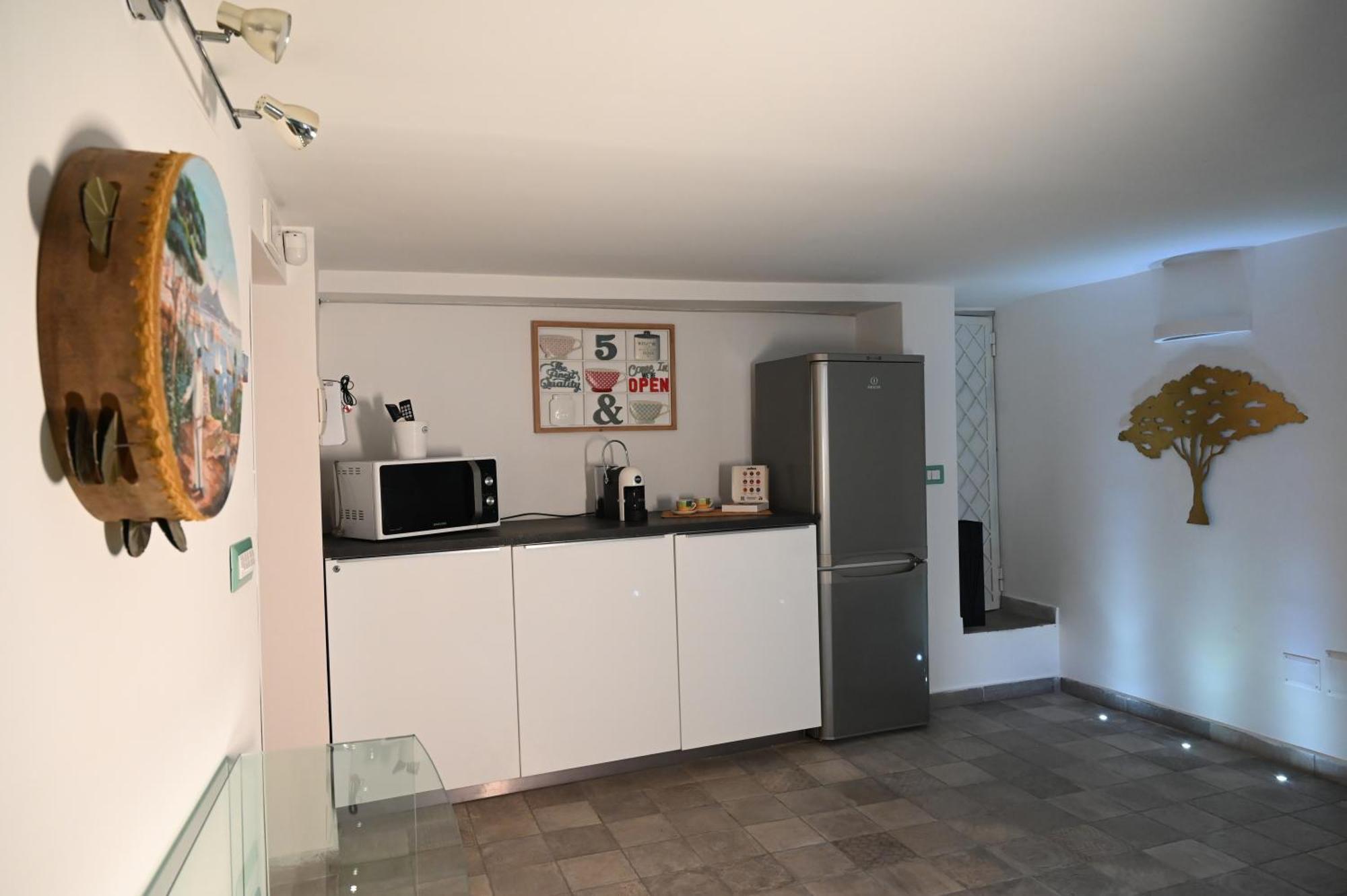 Il Rifugio Di Beppe Lägenhet Neapel Exteriör bild